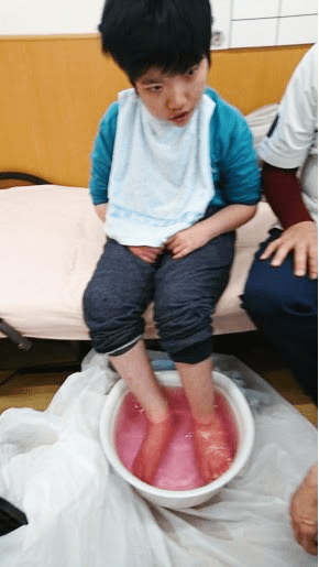 オリーブのねっこ足湯