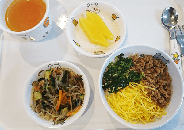 ねっこの給食