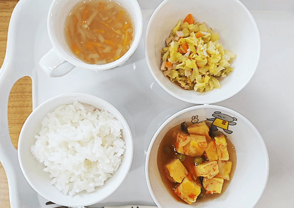 ねっこの給食
